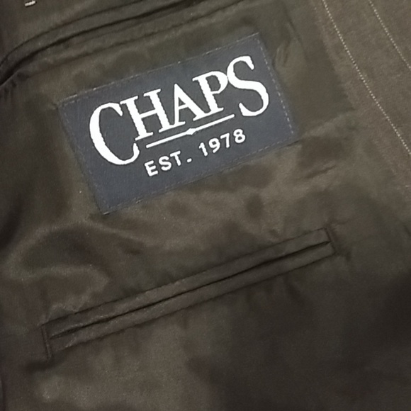 Men's grey suit - Picture 3 of 4